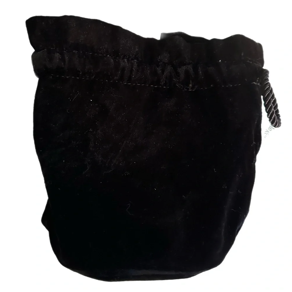 DÔEN black velvet pochette or evening bag - Picture 9 of 10